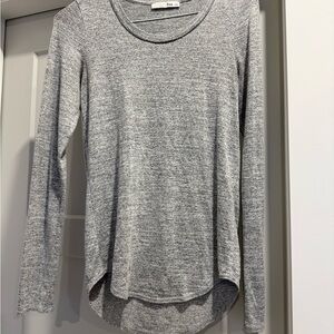 Wilfred Heather Gray Long Sleeve Top